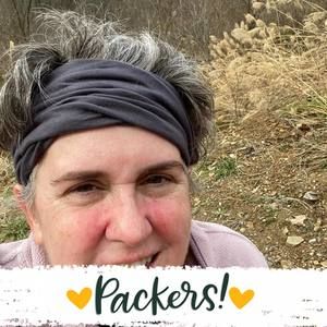 Meet your Posher, Sandy